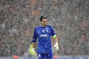 kaiyun官方网站-世界杯历史裁判争议事件，2020年世界杯裁判