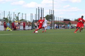 开云官方网页登录-中国足球联赛俱乐部投资环境逐步改善，中国足球俱乐部改革