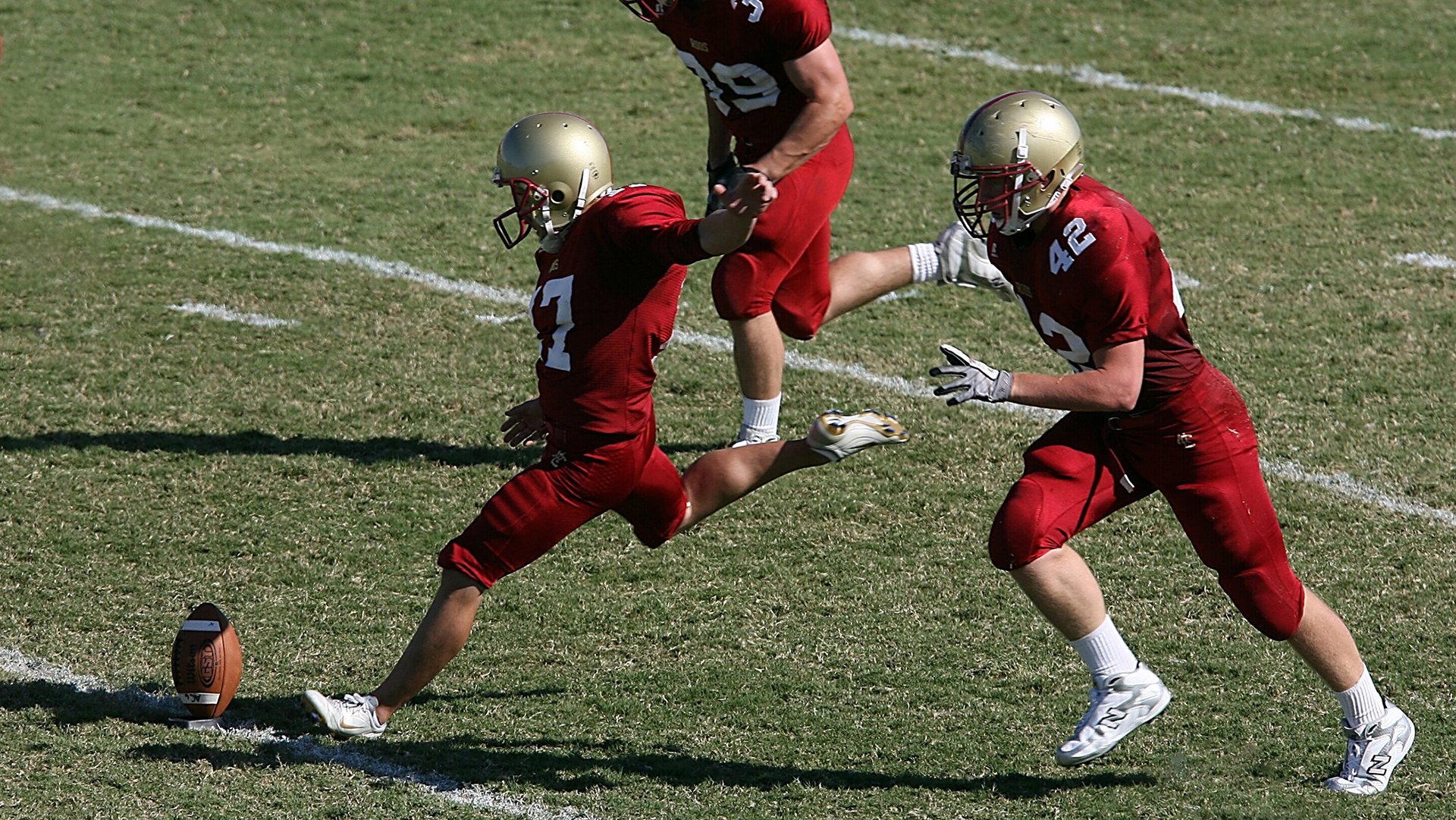 意甲赛场上演“逆袭奇迹”，意甲综述